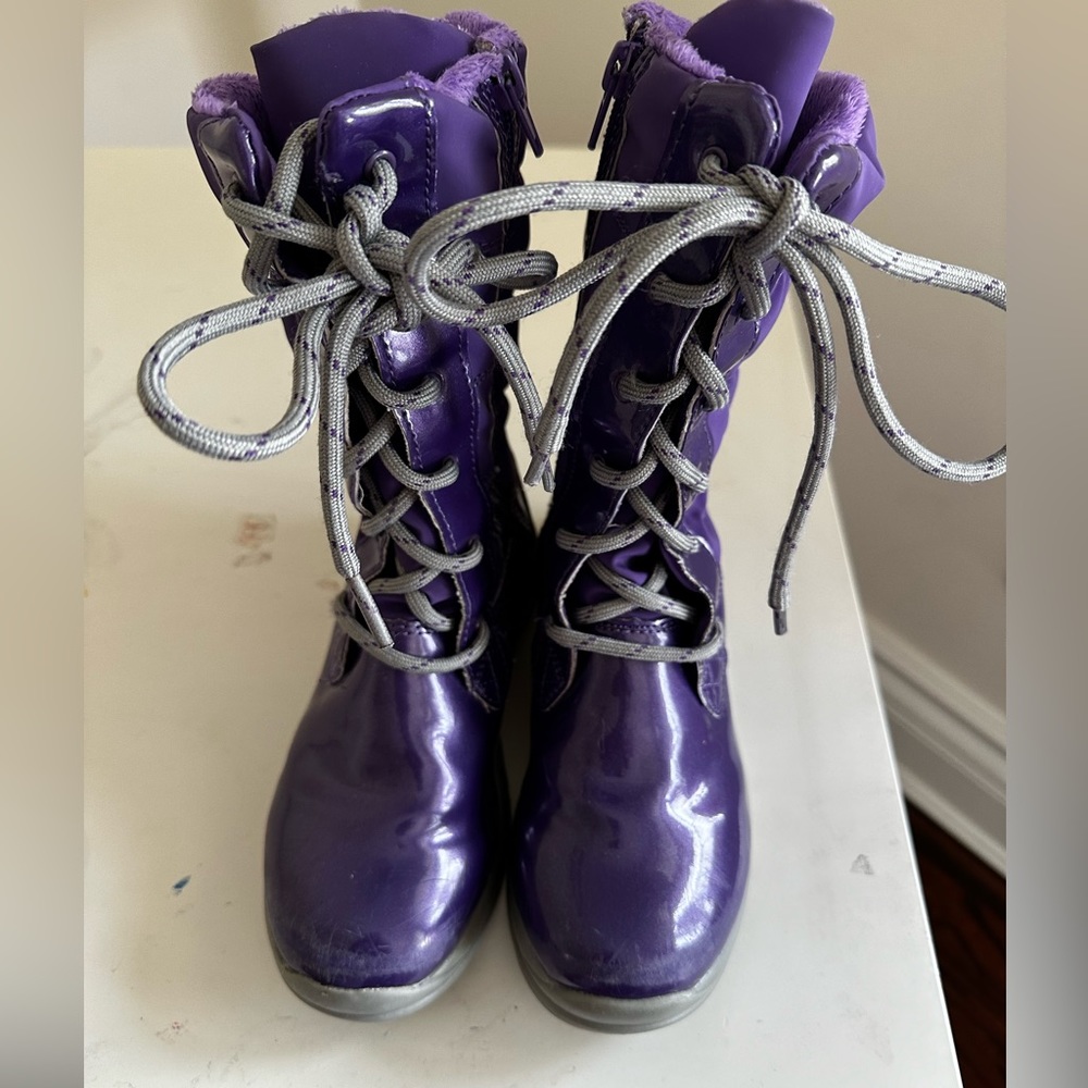 GUC snow boots